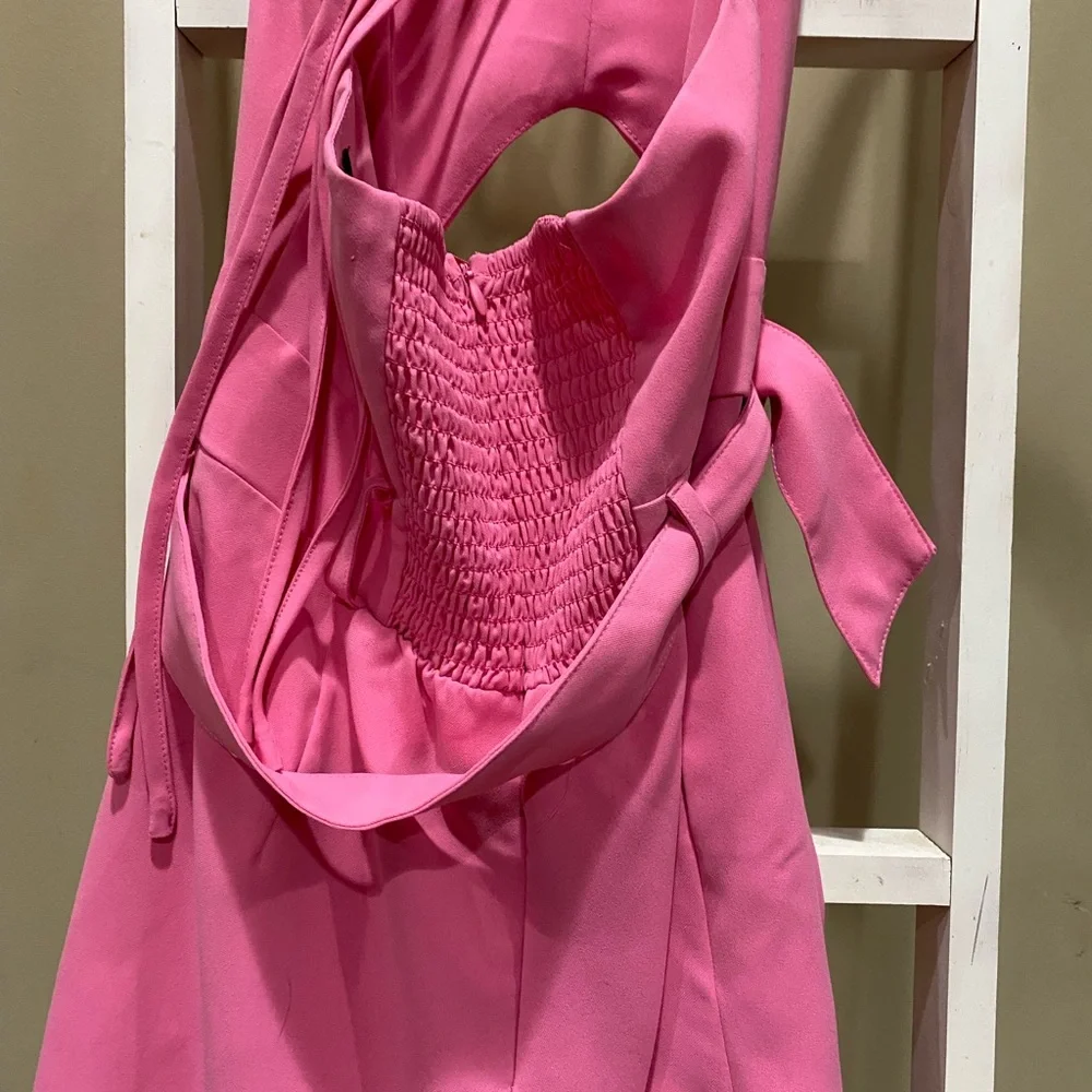 DO + BE Pink Halter Cutout Belted Romper Size S • 0154 - Picture 3 of 6